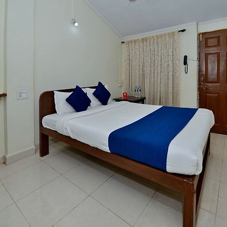 Oyo 833 Hotel Prince Santosh Holiday Homes Arpora Bagian luar foto
